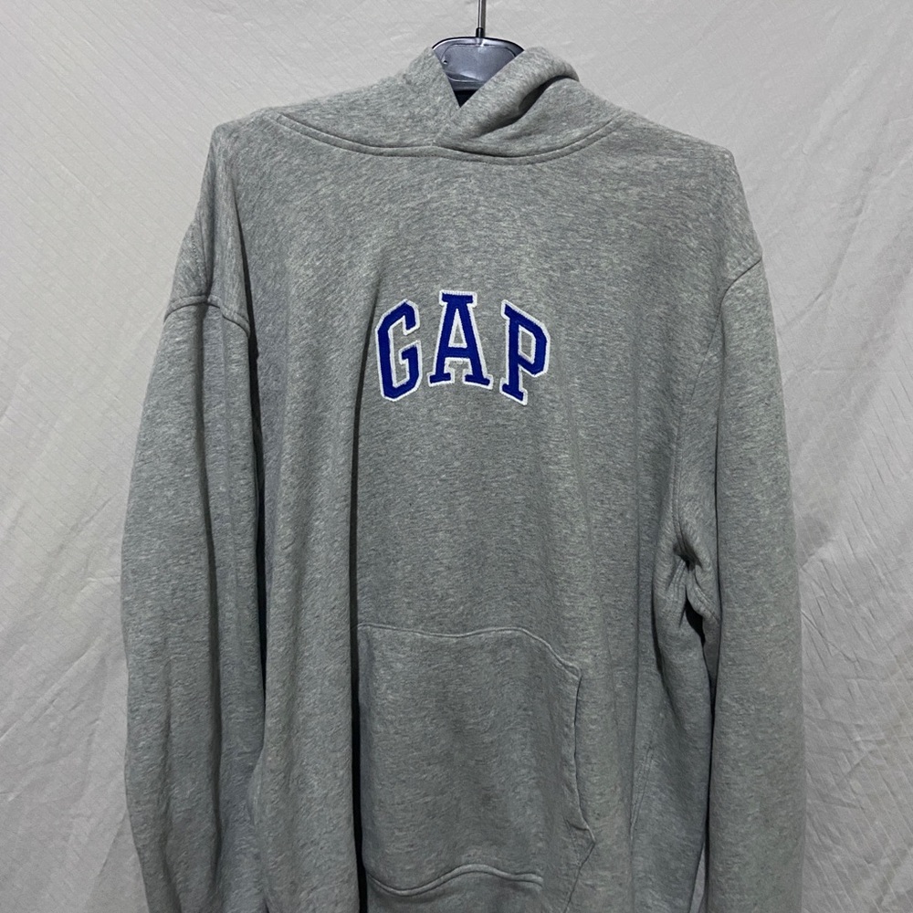 Grey gap hoodie